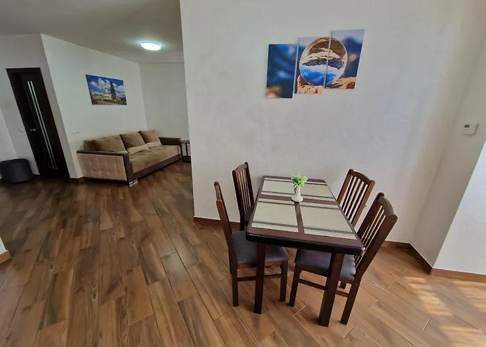 Apartment On Belvedere