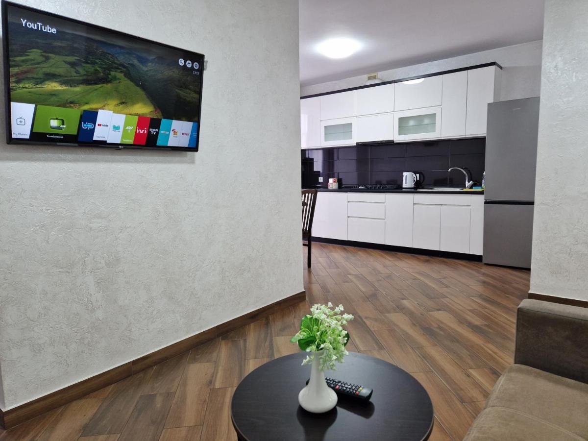On Belvedere Apartment