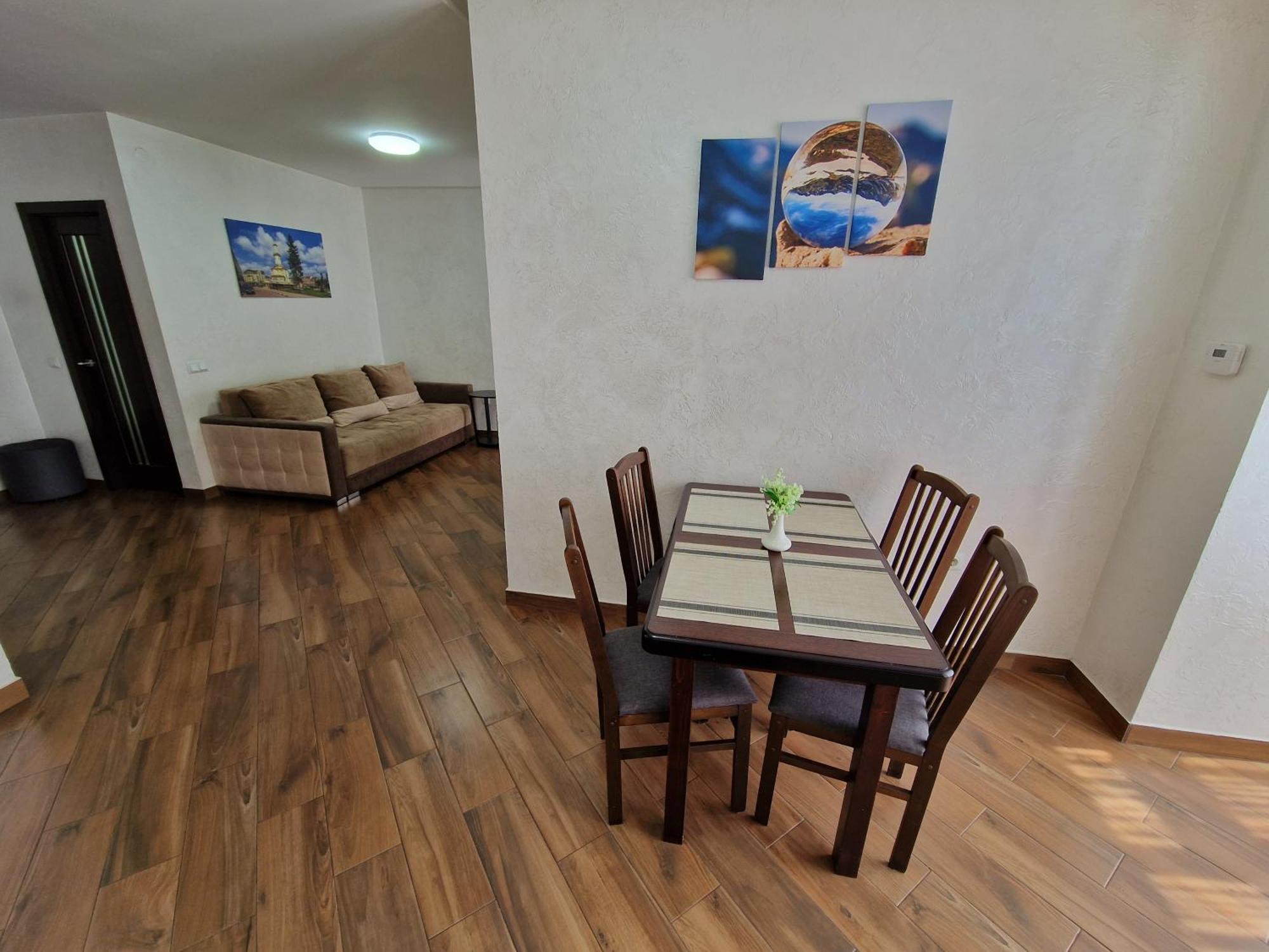 Apartment On Belvedere